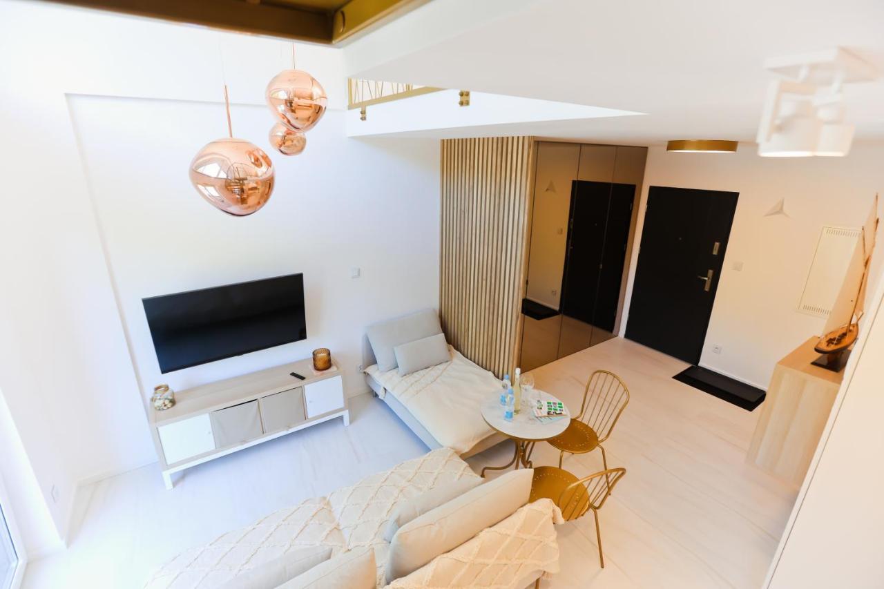 M&K Apartamenty Sailors Golden Yacht, Gdansk - Wyspa Sobieszewska Exteriör bild