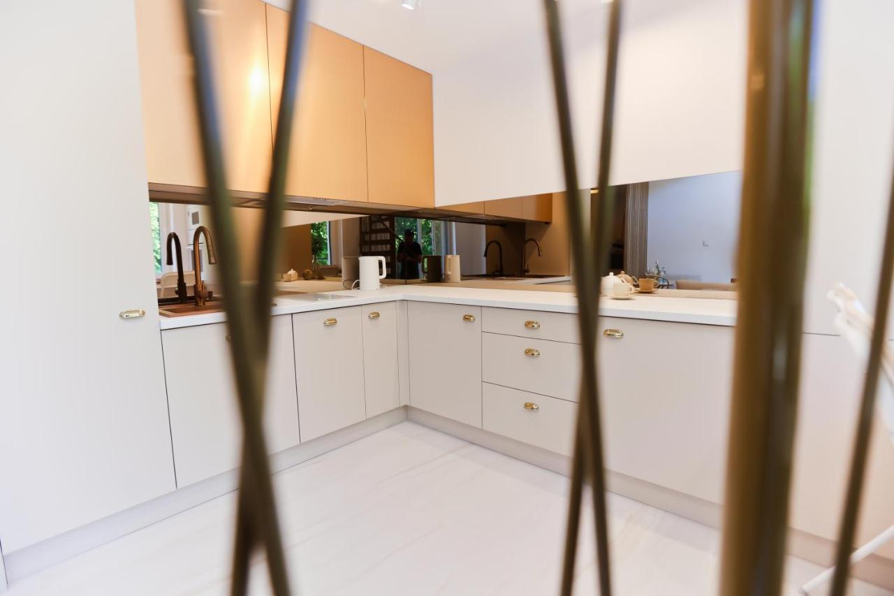M&K Apartamenty Sailors Golden Yacht, Gdansk - Wyspa Sobieszewska Exteriör bild