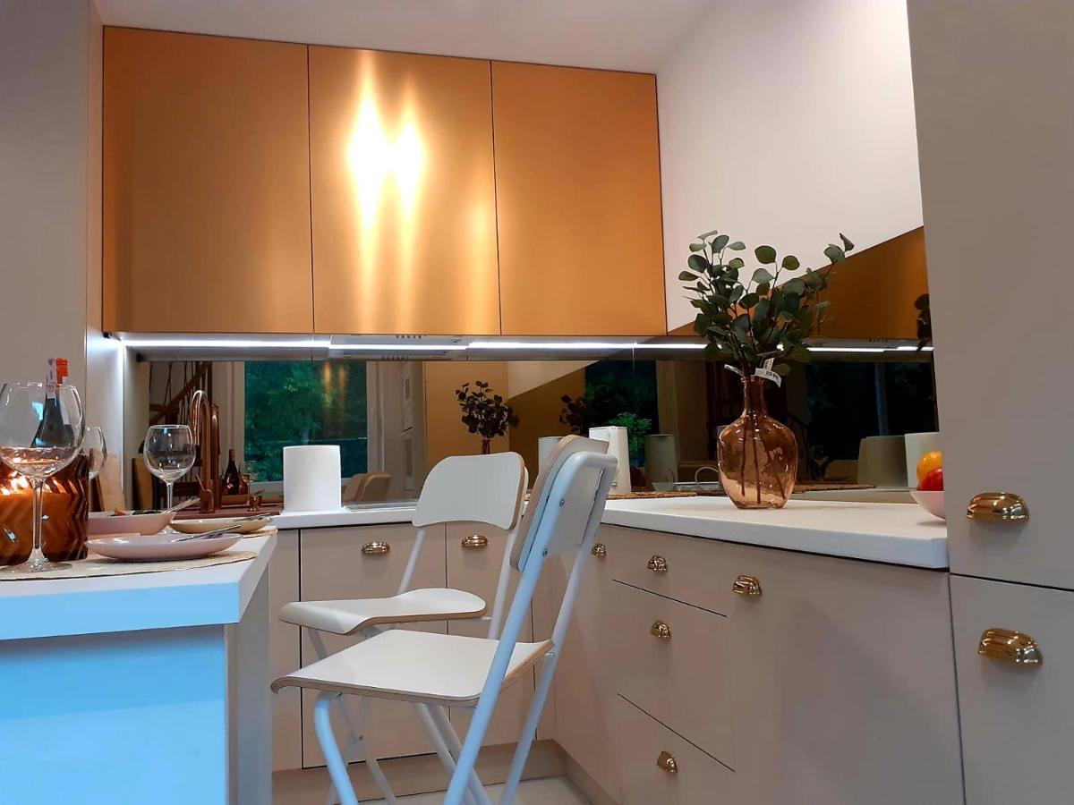 M&K Apartamenty Sailors Golden Yacht, Gdansk - Wyspa Sobieszewska Exteriör bild